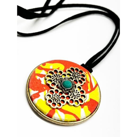 Lucky Brand Peacock Reversible Fabric Medallion Necklace - Picture 5 of 7